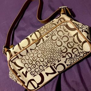 Used purse pretty good condition.